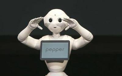 真正能用的机器人，Pepper可以算一个